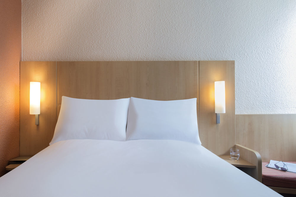 Ibis Nantes Centre Tour Bretagne Hotel Екстериор снимка